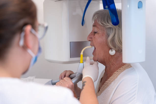 Best Dentist for Tooth Abscess  in Cary, IL